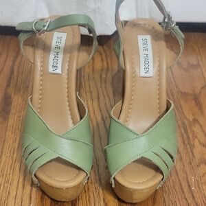 Steve Madden Olive Green Leather Platform Sandals